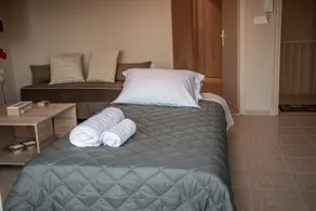 Zante's dream Downtown Apartments - Image 4