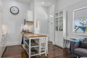 Cosy Studio The Maid Easy walking to City - Image 3