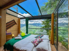 Fullglass bungalow - Image 4
