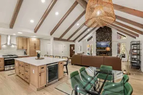 4BR Modern Getaway | Near NAU & Downtown - Image 5