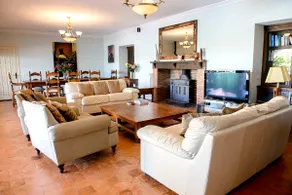 Villa Casa Michael 8-bed near Puerto Banus - Image 2