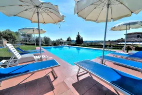 4/5 people, AIR-CO, Wi-Fi, SwPool, Catering, Parking - Image 3