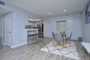 New Modern Space w/Best Location & Free Parking - Image 5