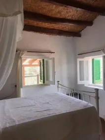 ‘George & Joanna’ Guesthouse Gourri - Image 3