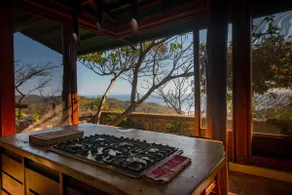 4BR Oceanview Oasis • Pool + Fast WiFi - Image 2