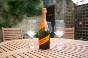 Apple Tree Cottage - luxury Dales Village retreat - Image 4