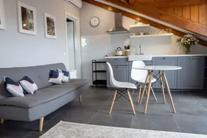 The Cliff Apartment 1 - Image 3