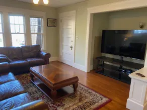 Historic Downtown Flat, No. 1 - Image 4