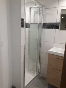 studio with kitchen and bathroom, private toilet - Image 4