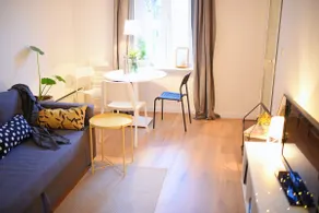 Zemun Center Apartment 2 - Image 5