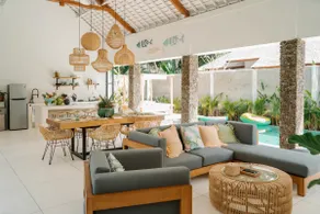Villa Madita-2br w/bathtub, big pool & garden. - Image 2