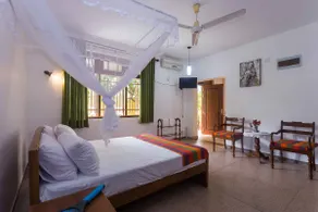 Spacious Apartment on Ebenezer Place - Image 2