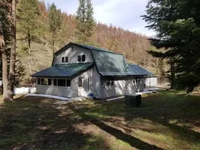 Lone Wolf Lodge - in Wallowa-Whitman Nat`l Forest - Image 2