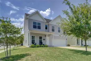 New Construction! 2 mins walk to beach! - Image 2