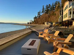 Beach front Saratoga Passage - Image 2