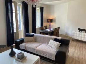 Spacious air-conditioned apartment in old Sarlat - Image 3