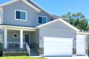 Large 6 bedroom 3.5 bath 2 kitchens - Image 3