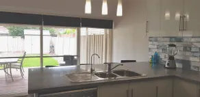 Beautiful refurbished 2 bed house. - Image 5