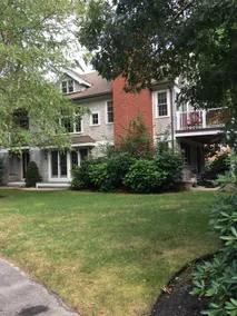Spacious and immaculate custom home. - Image 2