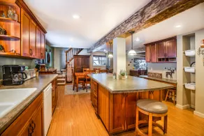 Rustic & Peaceful Silver Fork Mountain Retreat - Image 3