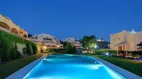 Apartment in Marbella near Sandy Beach - Image 3