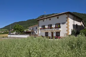 Rural House Lazkano i Urbasa Natural Park - Image 2