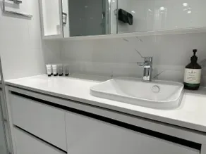 F15th 1BR City Apt-Parking&View& Homey - Image 4