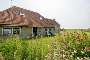 Apartment in farmhouse with 2 km view - Image 5