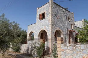 Io villa 2 a little stone castle in Stoupa - Image 3