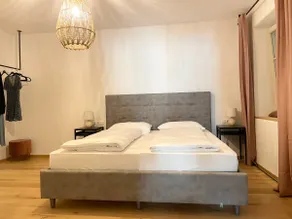 Rosa's Boutique Apartment - Image 4
