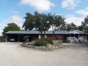 The Bunkhouse @ Roses River Ranch - Image 5