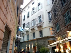 Old Genoa apartment - 100 meters Aquarium, terrace with sea view, families - Image 3