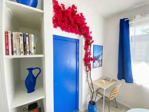 Le Santorini 3* city center & private terrace - Image 3