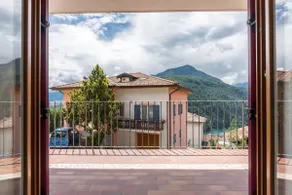 Weekend House - Image 3