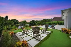 Mini-Golf*Heated Saltwater Pool*New*Lake Front! - Image 4