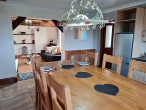 Romantic rural cottage, log burner, Smart TV early check in ,large gardens - Image 4
