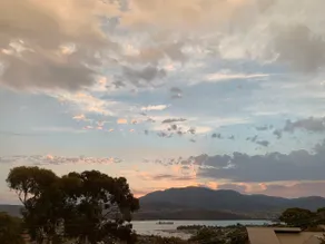 Fantastic Views at Finnview House, Hobart - Image 5