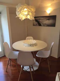 Delightful apartment overlooking the lake - Image 5