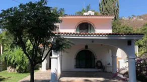 A BEAUTIFUL AND SPACIOUS COUNTRY HOUSE IN CHAPALA - Image 2