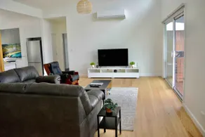 House in Marlo - Image 5