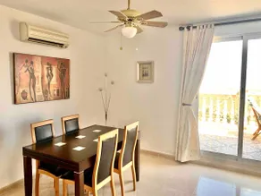 Bay views, swimming pool, barbecue and 2 bathrooms - Image 5