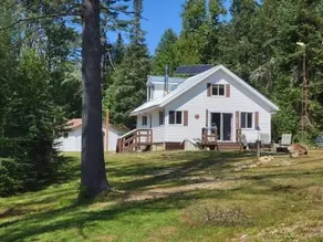 Family cottage with many nooks to explore - Image 5