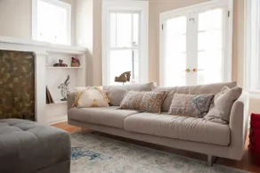 Historic Chicago Home in the Heart of Rogers Park - Image 2