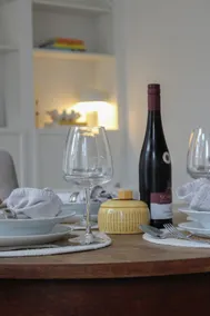 Apartment Rose - Image 2