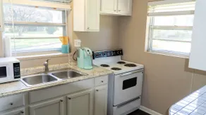 Cozy Countryside Home 20 Min from Pigeon Forge Ex - Image 4