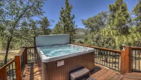 CUSTOM SINGLE STORY CABIN WITH JACUZZI POOL TABLE & BIG GAME ROOM WITH ARCADE games - Image 4