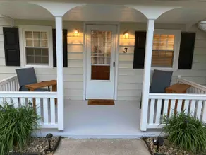 Charming Bungalow near HERSHEY! Hiking&Parks Close - Image 4