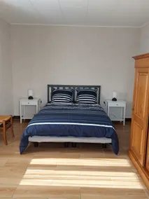 Le Pommeret 3 bedrooms fiber wifi parking - Image 5