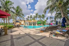 Resort Lagoon Pool View Suite #414 - Image 5