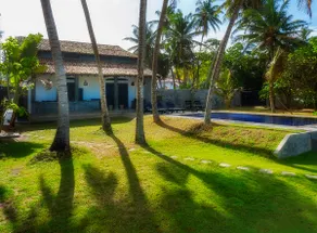 Villananda - Amazing Beachfront Villa with Private Pool - Image 2